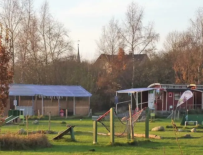 Am Kanal Neuhaus an der Oste